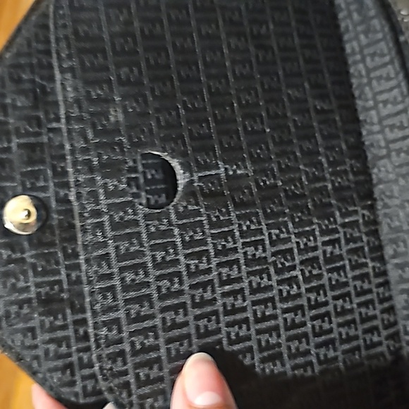 Fendi Envelope Pouch Black Medium - Picture 6 of 11